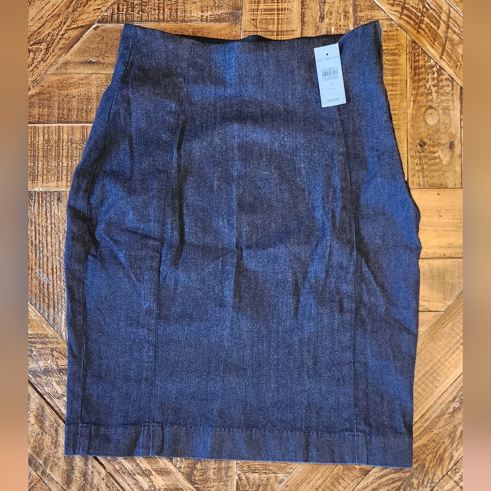 Ann Taylor Denim Midi Pencil Skirt Sheath Fitted Size 4 Petite
